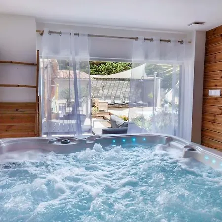06o - Mathis Cote D'azur - Belle Avec Piscine Et Jacuzzi Prive *